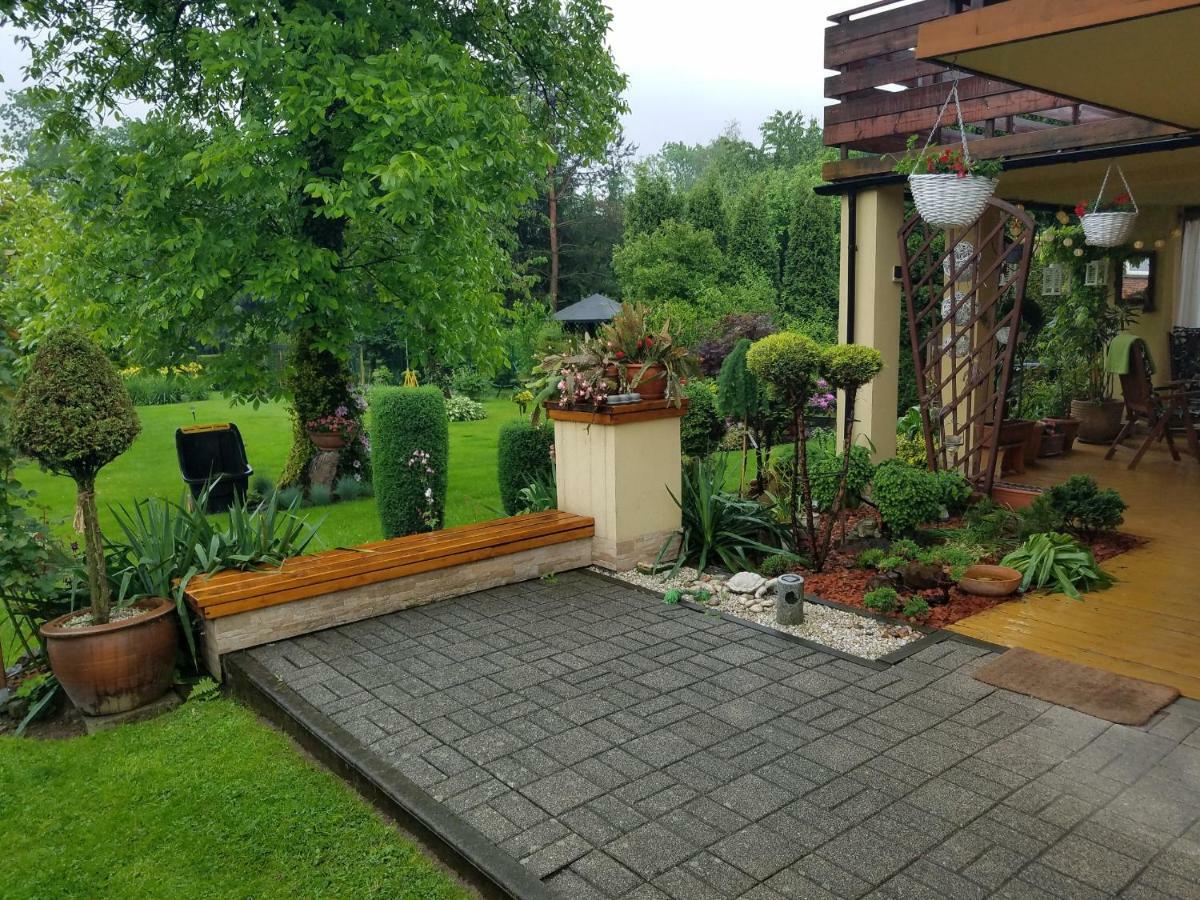 Kwiatowe Zacisze Villa Przeciszow Exterior photo